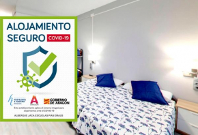  Residencia Albergue Jaca  Хака